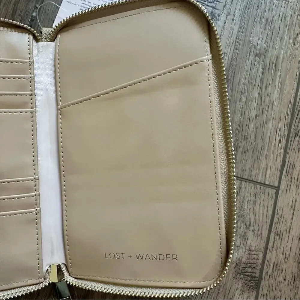 NEW! Lost + Wander Beige Wristlet Clutch,‎ Passport Holder, Travel, Beige